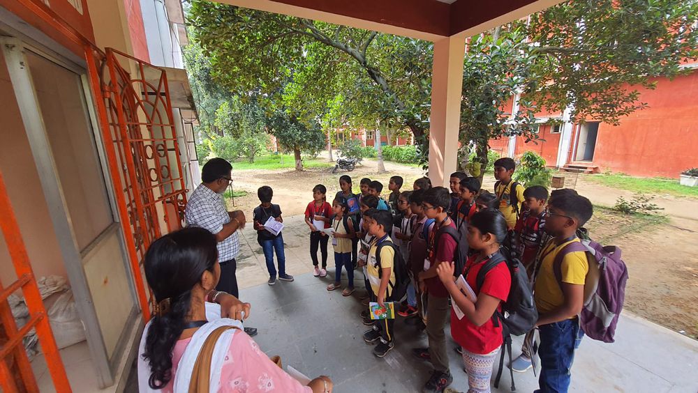 Children of all ages learning together at Mango Woods School