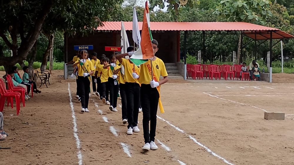Children of all ages learning together at Mango Woods School