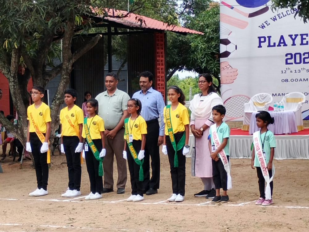 Children of all ages learning together at Mango Woods School
